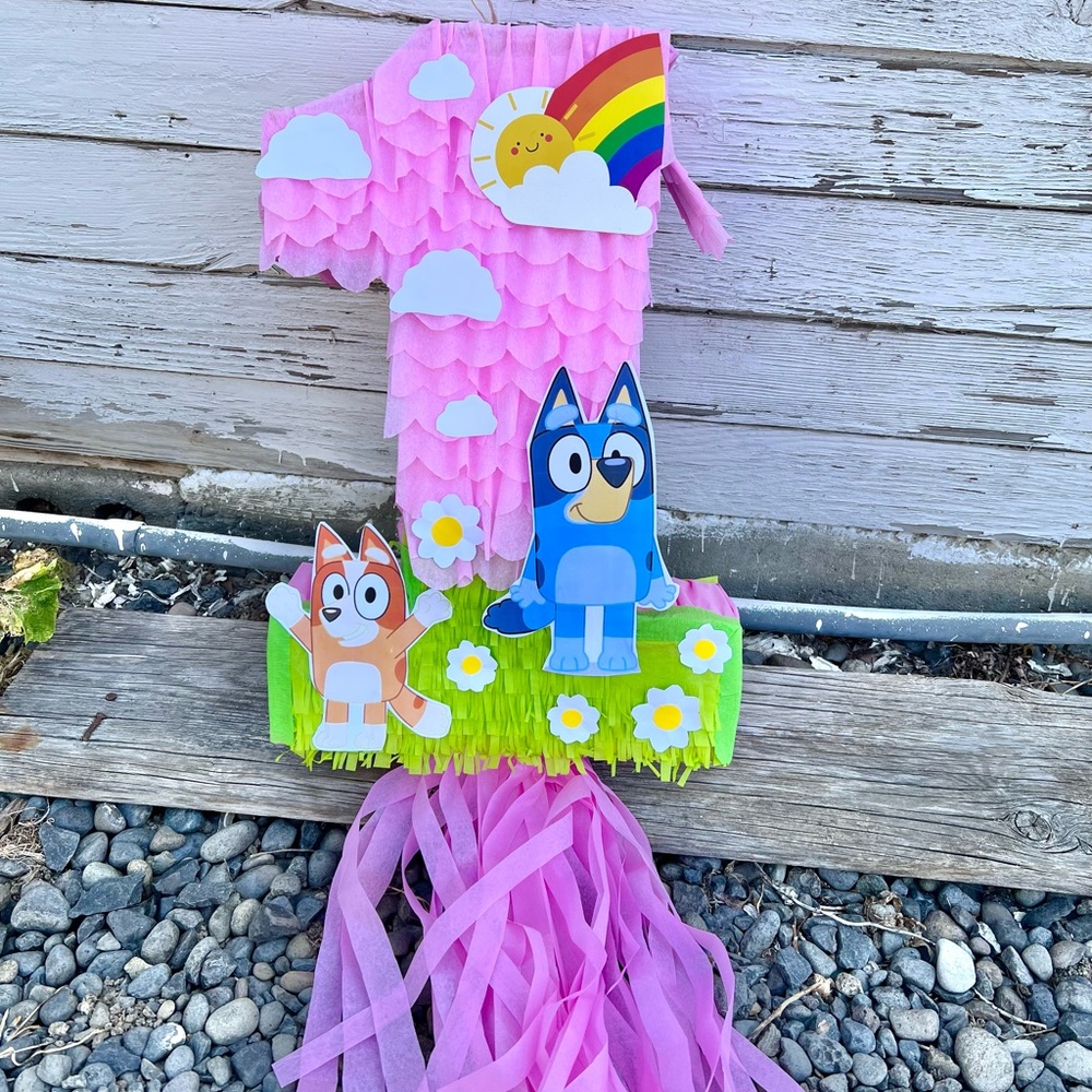 Bluey number one piñata (number available 1-9)